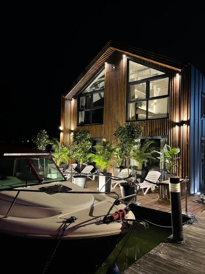 Apartamenty Kapitanskie - Plywajace Ohlau Exterior foto